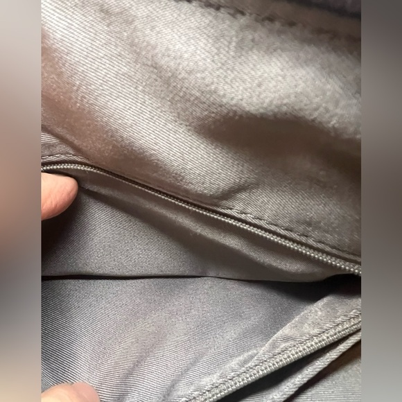 Fossil Kinley Small Envelope Leather Crossbody in Shadow Gray Adjustable Strap - Picture 8 of 16